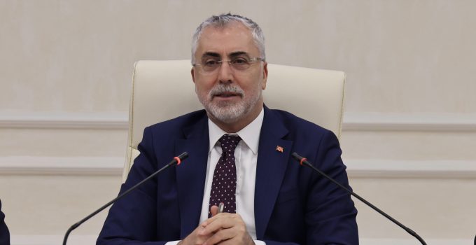 Bakan Işıkhan: Bayram ikramiyeleri Meclis’ten geçer geçmez ödenecek