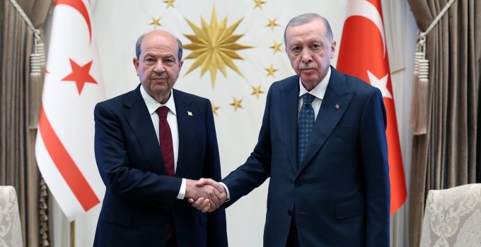 Cumhurbaşkanı Erdoğan, KKTC Cumhurbaşkanı Tatar ile bir araya geldi